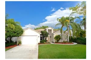 1876 Water Ridge Ct, Weston