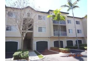 7360 Nw 4th St 308, Plantation