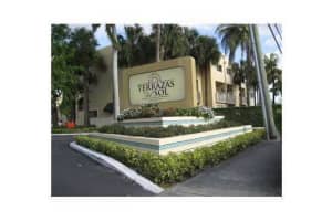 2680 W 76 St 201, Hialeah