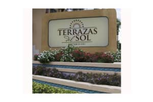 2780 W 76 St 201, Hialeah