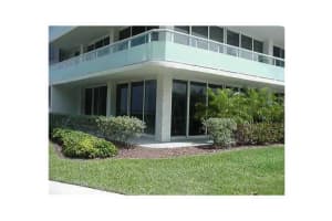 3554 Ocean Drive 102, Vero Beach