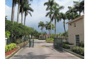 10380 Sw 139 Ct, Miami