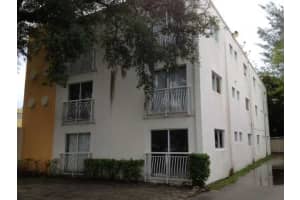 3101 Sw 27 Av 101, Miami