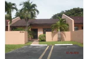 8124 Sw 153 Pl 8124, Miami