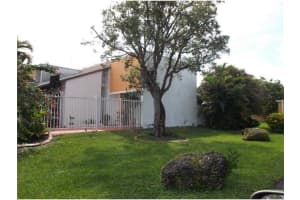 2100 Sw 122 Ct 0, Miami