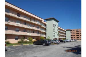 2775 W 52 St 407, Hialeah