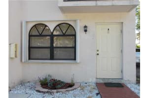 8325 Nw 8 St A8, Miami 8325 Nw 8 St A8, Miami