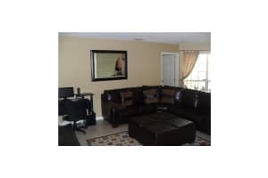 15655 Sw 74 Cr 6-6, Miami 15655 Sw 74 Cr 6-6, Miami