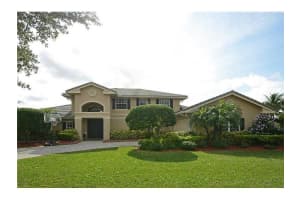 11070 Sw 38th Dr, Davie