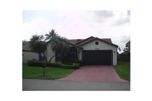 7005 Golf Pointe Cr, Tamarac