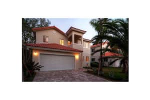 6701 Poinciana Ct, South Miami