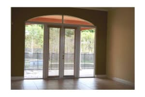 7201 Sw 122 Ct, Miami