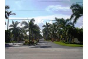 8366 Sw 193 St, Cutler Bay
