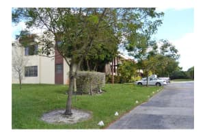 20801 San Simeon Wy 102, Miami