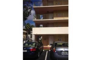 8840 Fontainebleau Bl 201, Miami