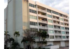 8233 Harding Av 205, Miami Beach