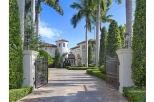 277 Marinero Ct, Coral Gables