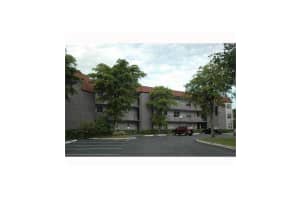 8450 Lagos De Campo Bl 105, Tamarac