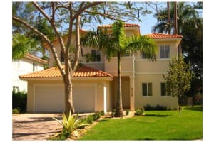 6739 Poinciana Ct, Miami