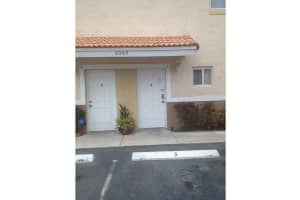 8069 Nw 8 St 1, Miami 8069 Nw 8 St 1, Miami