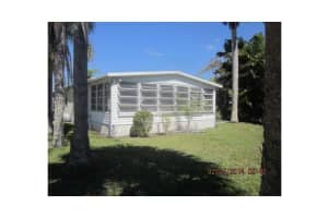 7911 Se Paradise Dr, Stuart