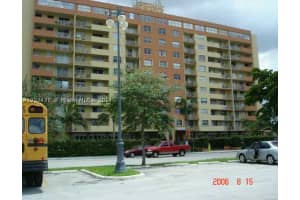 4675 W 18 Ct 905, Hialeah