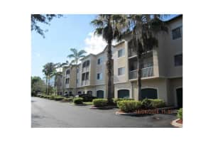 7430 Nw 4th St 208, Plantation