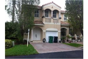 10041 Nw 32 Te 10041, Doral