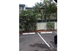 644 Ne 195 St 644, Miami