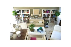 129 E Enid Dr 16, Key Biscayne