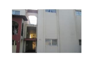 6625 W 4 Av 102, Hialeah 6625 W 4 Av 102, Hialeah