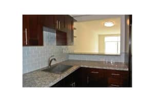 1331 Lincoln Rd 801, Miami Beach