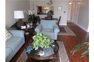 7850 Byron Av 503, Miami Beach