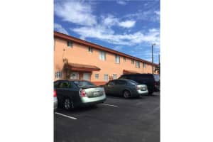 8183 Nw 8 St C2, Miami 8183 Nw 8 St C2, Miami