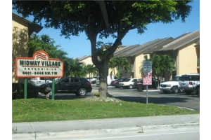 8413 Nw 7 St 8413, Miami 8413 Nw 7 St 8413, Miami