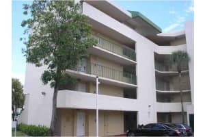8840 Fontainebleau Bl 301, Miami