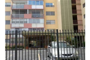 16400 Ne 17 Av 405, North Miami Beach
