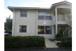 3776 N University Dr L-8, Coral Springs