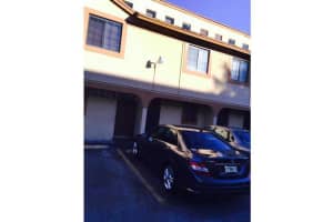 11781 Sw 18 St 4, Miami 11781 Sw 18 St 4, Miami