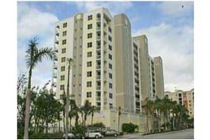 17050 N Bay Rd 608, North Miami Beach