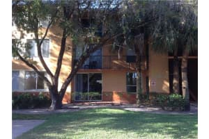 10709 Cleary Bl 107, Plantation