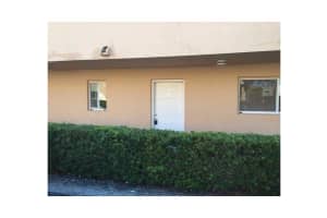 2650 W 76 St 103, Hialeah