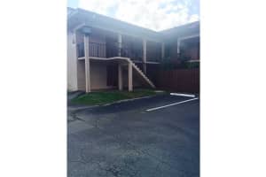 11285 Sw 88 St 207l, Miami