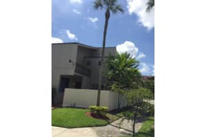 9131 Fontainebleau Bl 15, Miami 9131 Fontainebleau Bl 15, Miami