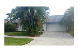 8824 Paradise Dr, Tamarac