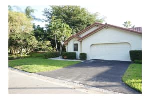 2193 Montpeliar, Weston