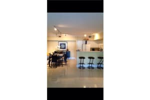 19877 E Country Club Dr 3108, Aventura