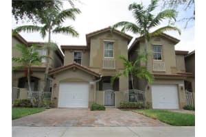 6364 Sw 165 Av 6364, Miami