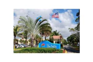 13811 Sw 90 Av 207-h, Miami