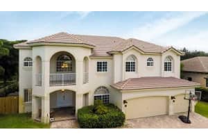 3010 Fairways Dr, Homestead